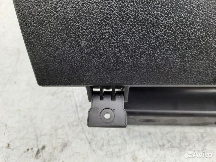 Бардачок Форд Фиеста 5