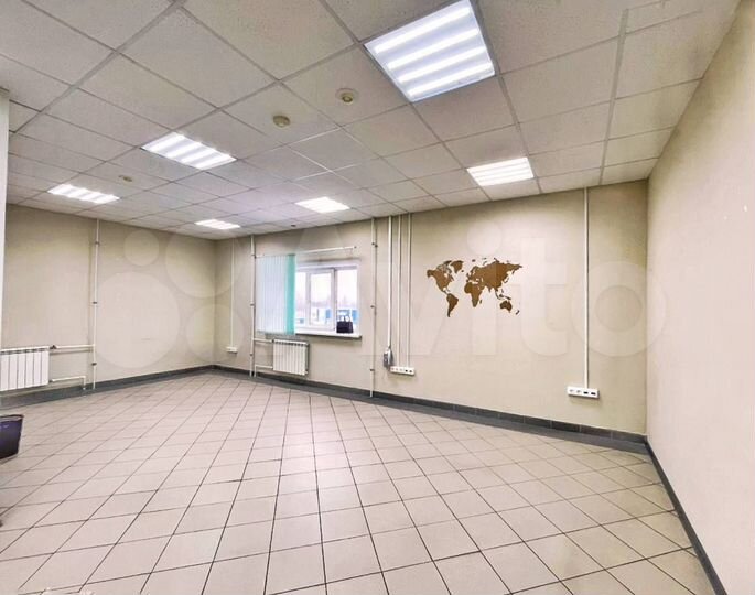 Офисное/торговое помещение с ремонтом, 37 м²