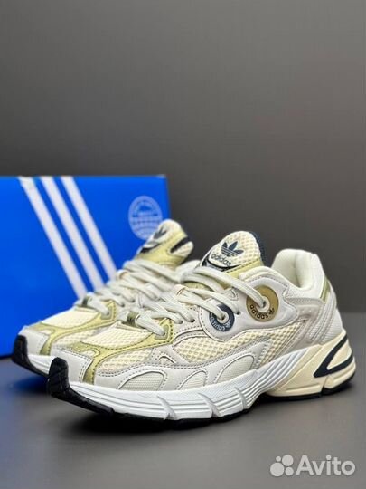 Кроссовки Adidas Astir Gold Beige