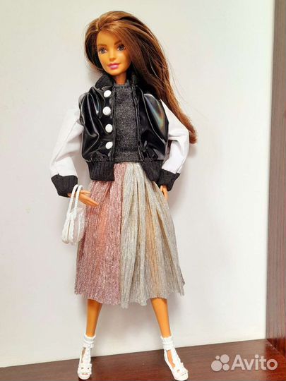 Верхняя одежда для куклы Барби