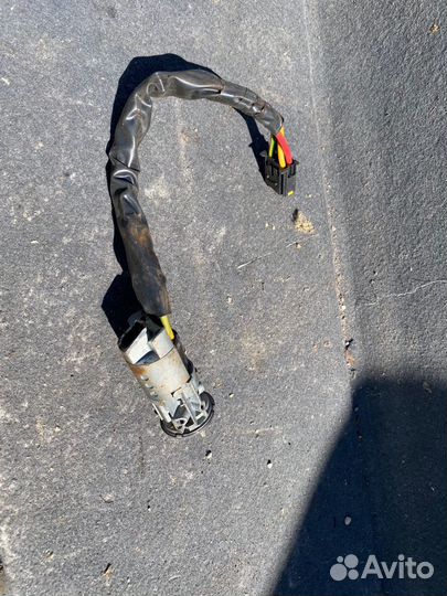 Замок зажигания Рено Логан Сандеро ларгус