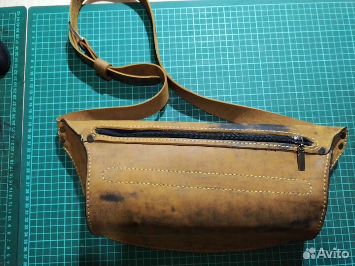 Сумка бананка натуральная кожа, ручная работа