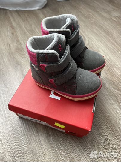 Ботинки детские 23 размер