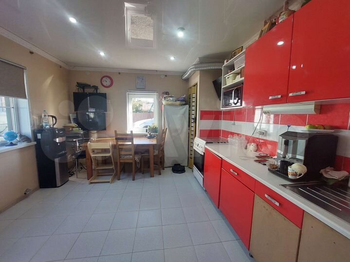 Дом 67 м² на участке 5 сот.