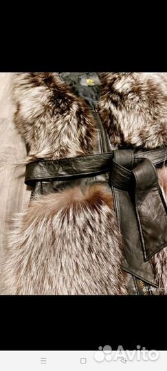 Меховая жилетка из чернобурки