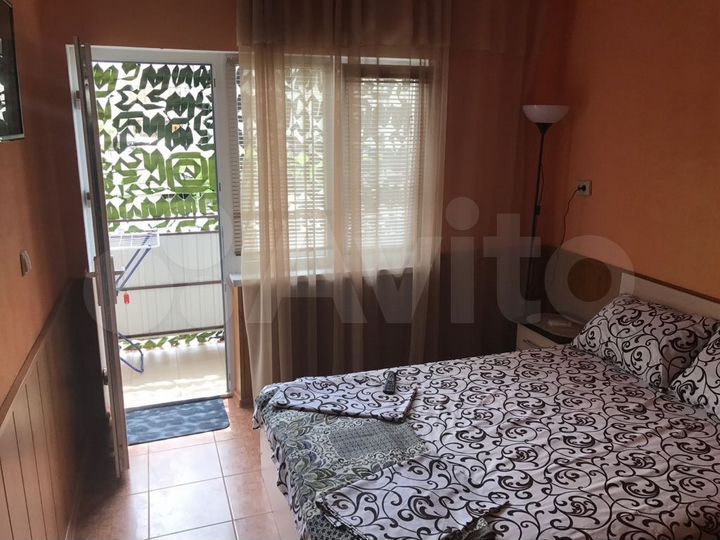 Комната 13 м² в 1-к., 1/2 эт.