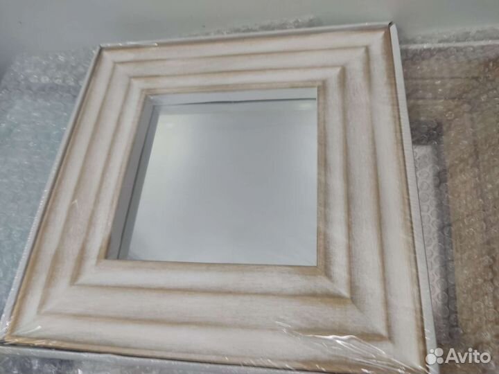 Зеркала декоративные, новые, разные