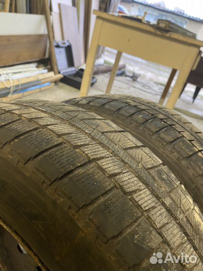 Bridgestone Blizzak Revo GZ 185/65 R15 88S