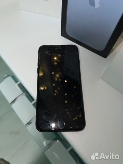 iPhone 7, 128 ГБ