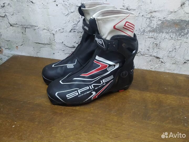 Лыжные ботинки spine NNN Concept Skate 296