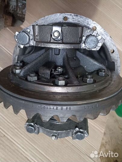 Редуктор с паза