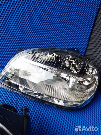 Фары ваз 2123 Нива Шевроле Старого образца Новые