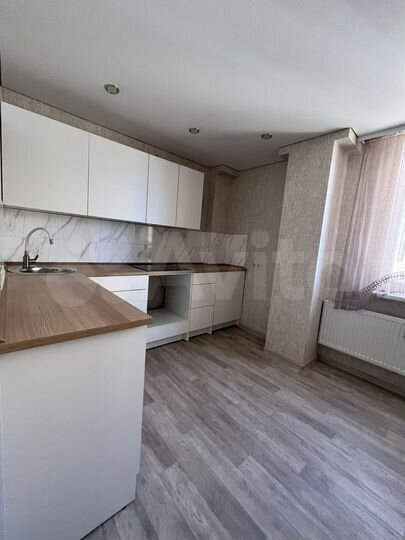 2-к. квартира, 47 м², 2/14 эт.