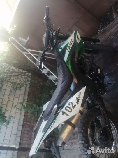 Продам мото 200 куб