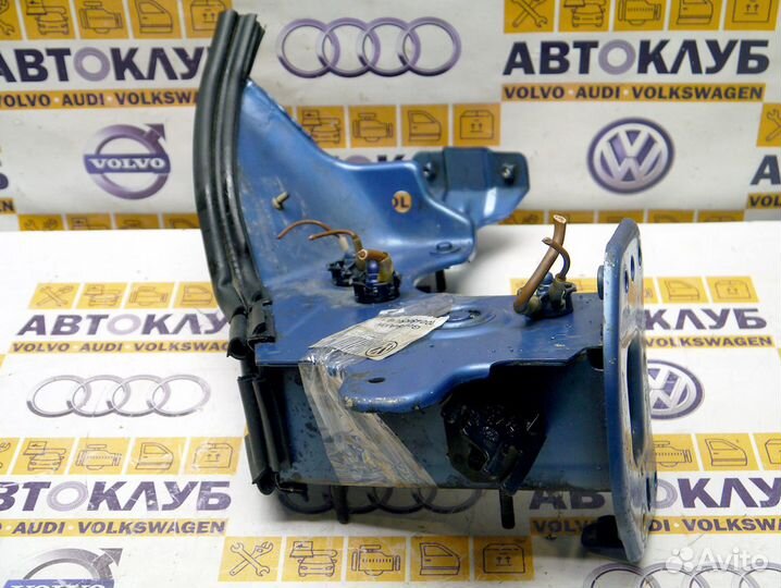 Лонжерон передний правый Фольксваген Golf 5.2004+