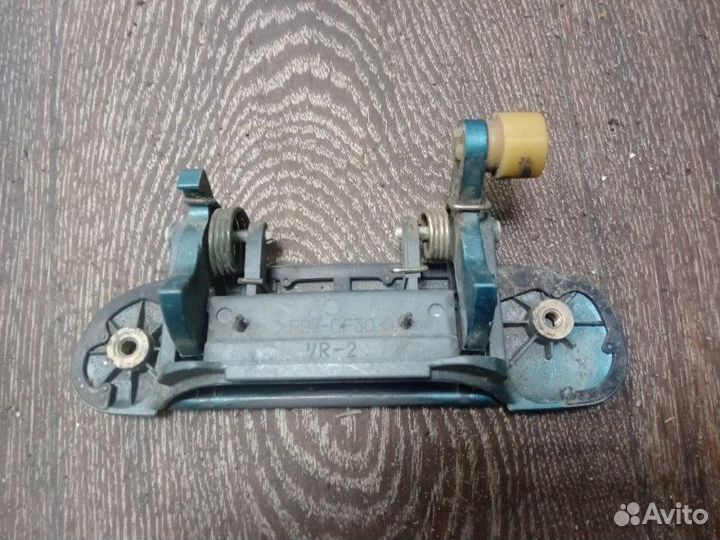 Ручка двери внешняя задняя правая Mazda Premacy