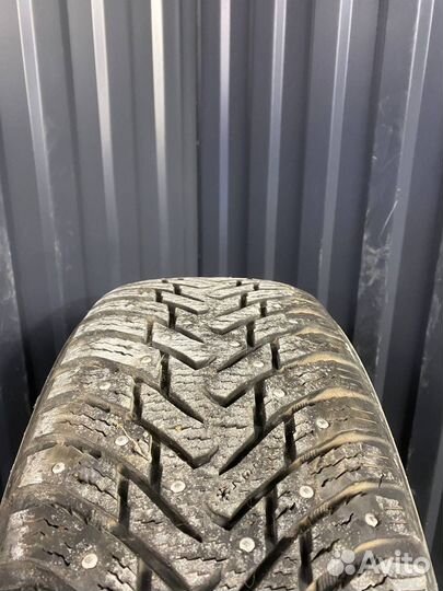 Nokian Tyres Hakkapeliitta 8 SUV 235/55 R19 105T