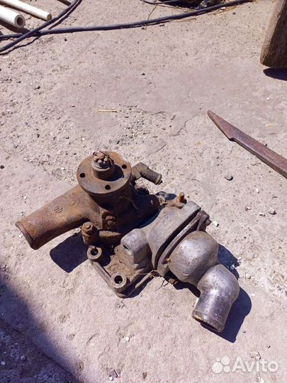 Помпа УАЗ 417 двигателя б/у