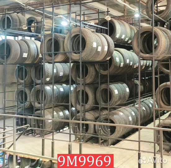 Bridgestone Blizzak W810 195/65 R16C P