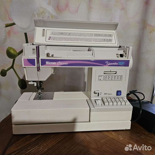 Швейная машина Micron Classic 1037