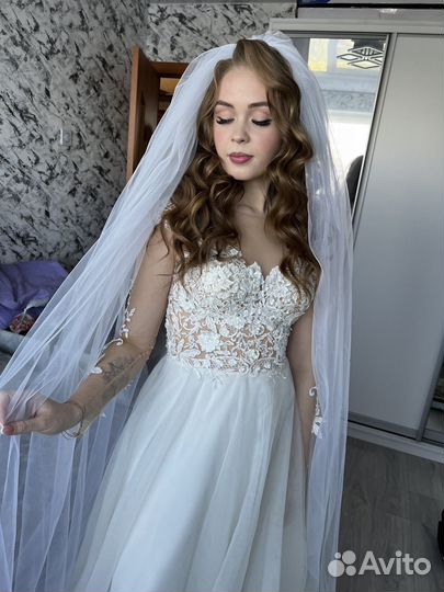Свадебное платье 42 44