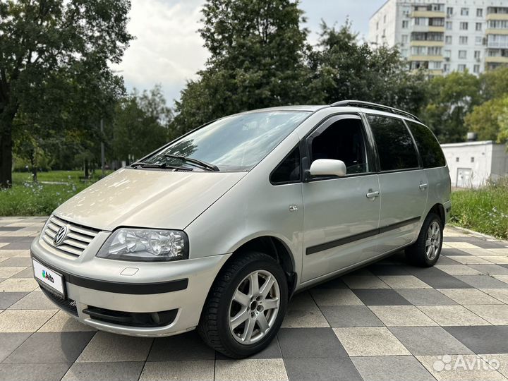 Volkswagen Sharan 2.8 AT, 2003, 248 111 км