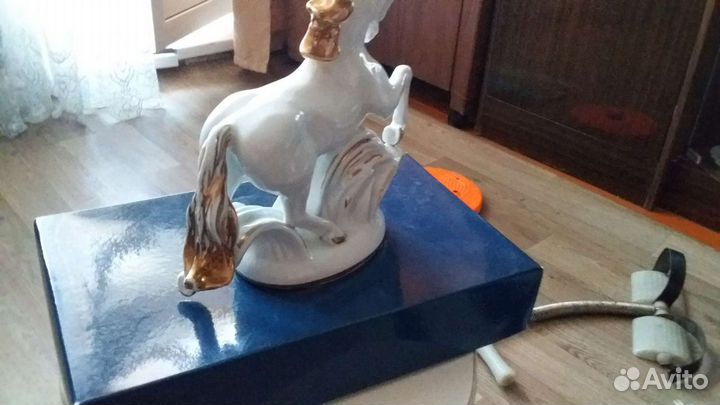 Конь -Огонь, Златогривый временссср