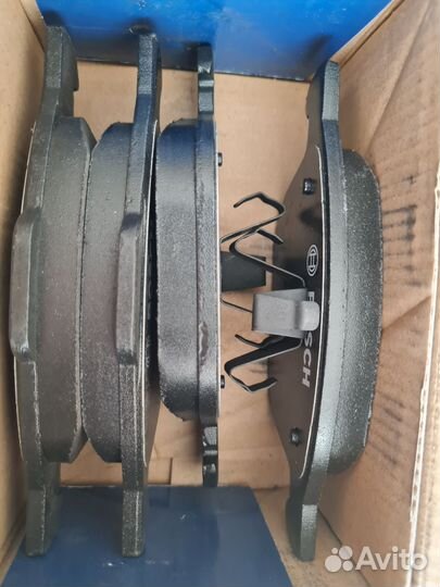 Тормозные колодки передние ford, mazda 3, volvo