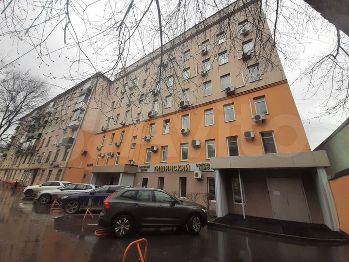 Здание, 2000 м²