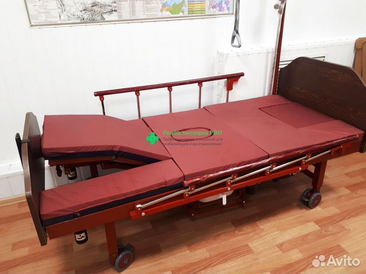 Медицинская кровать для инвалидов