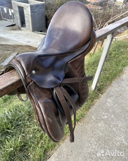 Конкурное седло