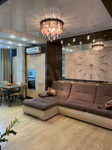 2-к. квартира, 69 м², 11/12 эт.