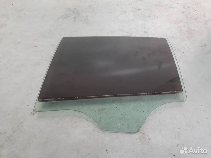 Стекло двери задней левой BMW 7 E65/E66/E67 E65