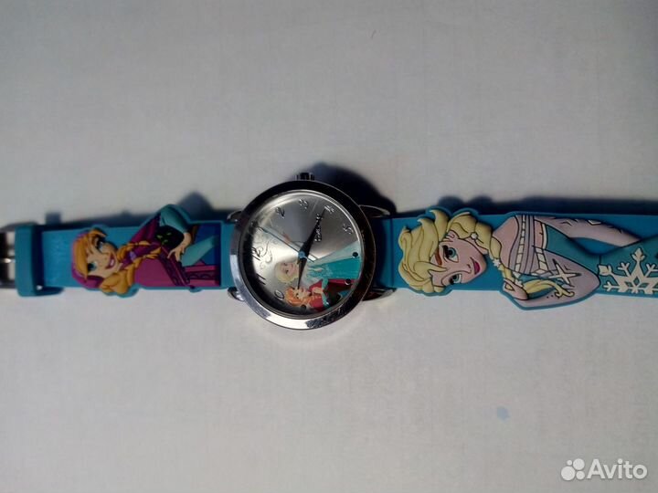 Оригинальные часы Disney