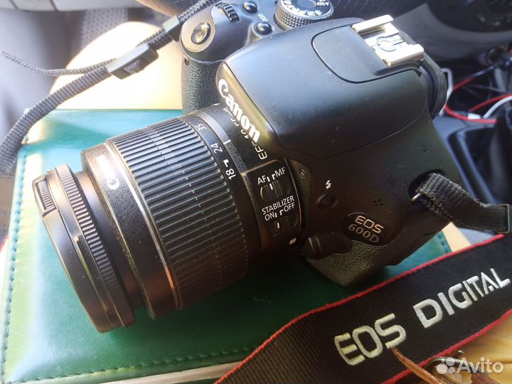 Зеркальный фотоаппарат canon 600d