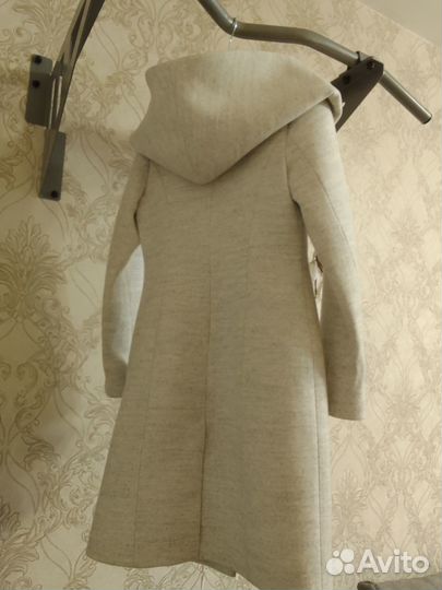 Пальто женское,42 44 размер