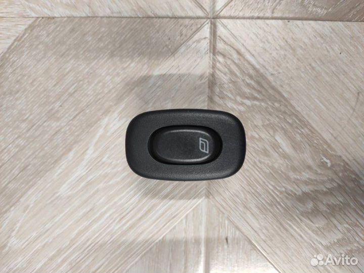 Кнопка Saab 9-5 седан B235E 2008