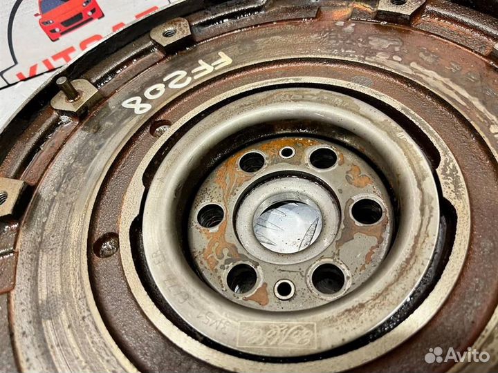 Маховик двухмассовый Ford Focus 2