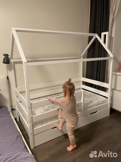 Кровать домик для детская