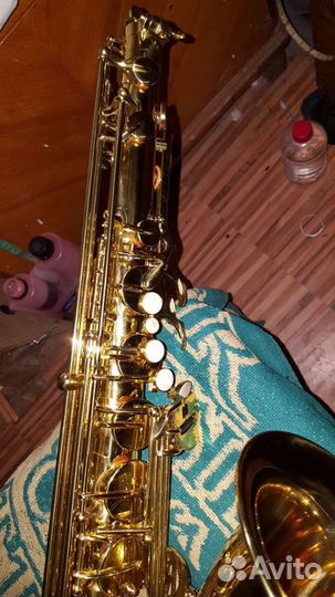 Саксофон тернор Roy Benson