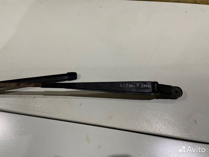 Поводок дворника Renault Logan K7J 2006