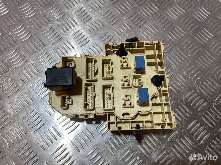 Блок предохранителей Suzuki SX4 1