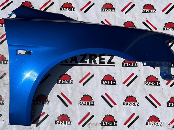Крыло переднее правое на mitsubishi lancer 10
