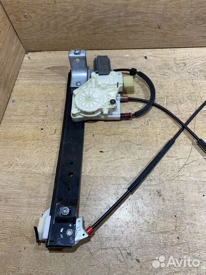 Стеклоподъемник задний правый Ford S-MAX C30