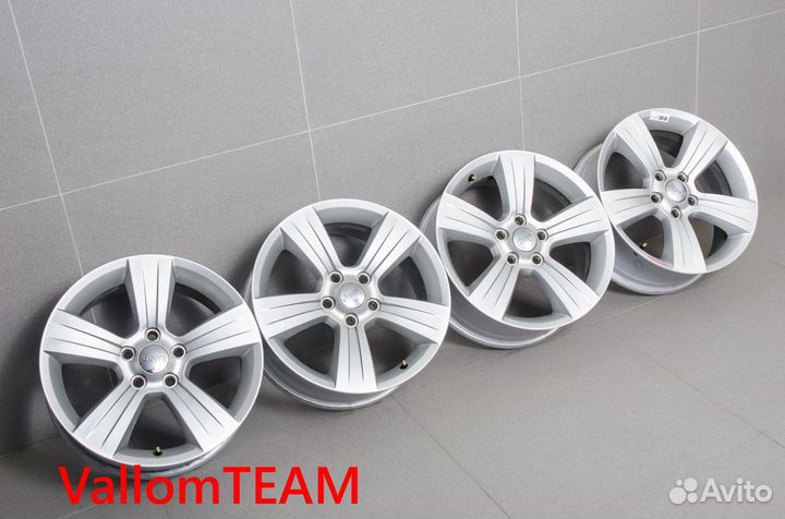 Лот M57791 Оригинальные 17-е диски jeep