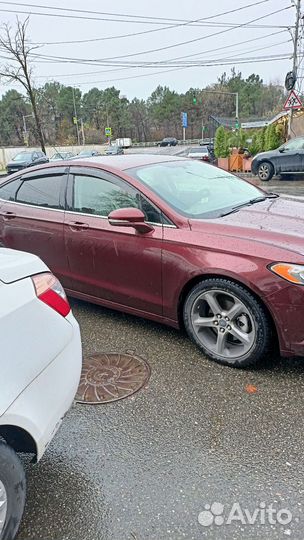 Ford Fusion (North America) 2.0 AT, 2014, 185000
