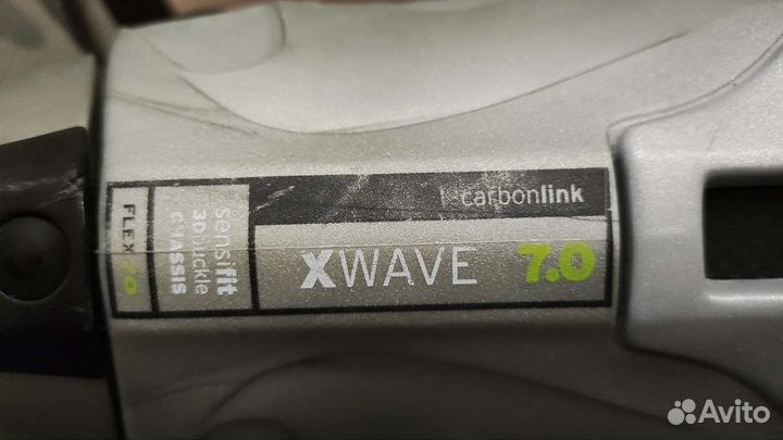 Горнолыжный комплект, лыжи ботинки и палки