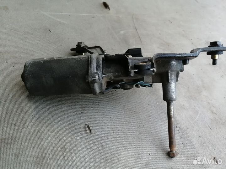 Моторчик стеклоочистителя задний Mitsubishi RVR 1