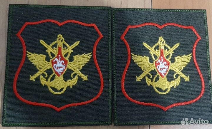 Шевроны, нашивки, позывные