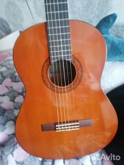 Классическая гитара yamaha c40